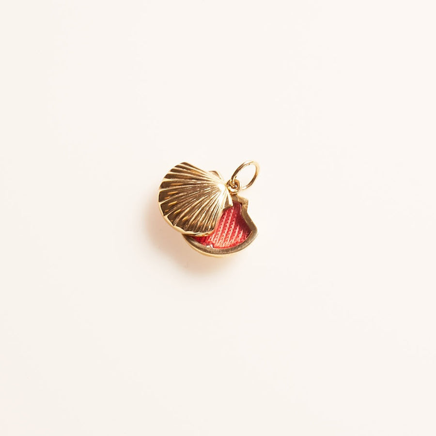 Shell Locket